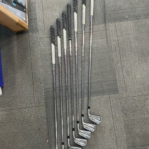 Titleist (Used) Right Handed Men's Stiff Flex Steel Shaft Iron Set