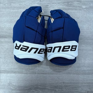 Tampa Bay Lightning MIKHAIL SERGACHEV Bauer Supreme Ultrasonic Gloves 15" Pro Stock (Used)
