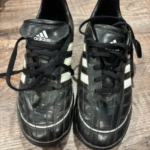 Kids Youth Adidas Puntero Cleats (Used)