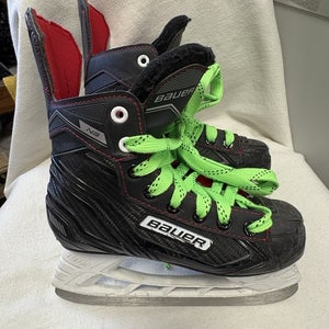 Junior Size 3 Bauer NS Ice Hockey Skates. Excellent Condition