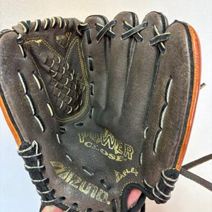 Right Hand Throw Mizuno Ballpark Baseball Glove 11" (Used)