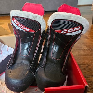 CCM JetSpeed FT485 Hockey Skates Regular Width 11.5 (Used)
