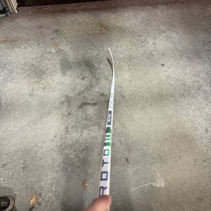 Senior Bauer Proto-R Right Handed Hockey Stick P92 (Used)