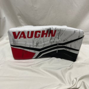 Mrazek Pro Return Vaughn V10 Pro Carbon Blocker