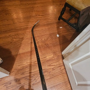 Senior Blackout Extra Lite Left Hand Hockey Stick P28 (Used)