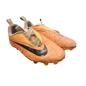Nike (Used) Size 2.5 Cleats