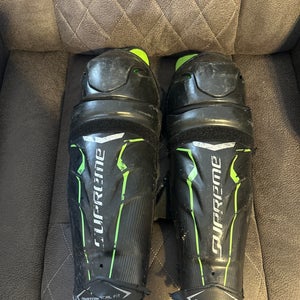 Intermediate Bauer Supreme One.6 13" Shin Pads  (Used)