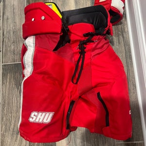 XL Senior CCM Hockey Pants (Used)