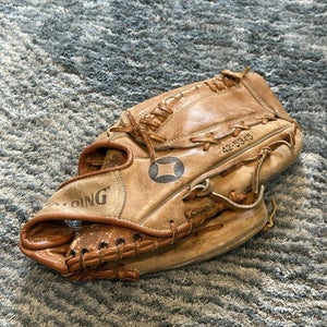Spalding Pro Heel Competition S Players Series Pro Model Softball Glove