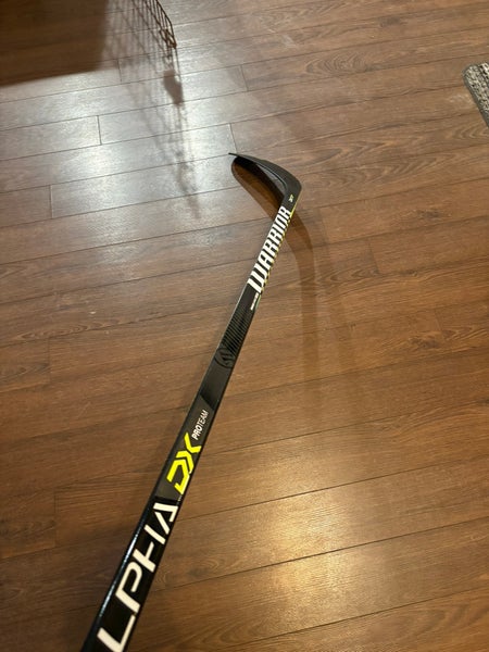 Senior Warrior Alpha DX Pro Team Right Handed Hockey Stick W01 (New ...