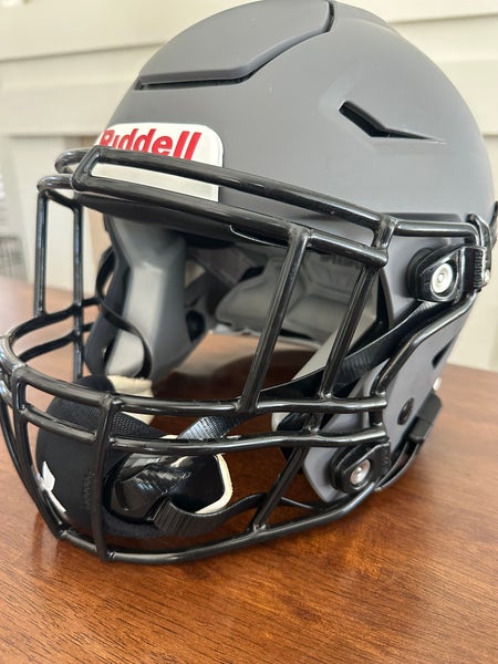 Riddell SPEEDFlex M 2024 値下げ⭕️ Riddell SPEEDFlex M 2024 値下げ⭕️ Riddell speed flex Mサイズ 傷