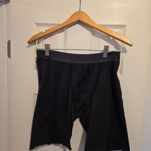 Lululemon Men's XL Built to Move Boxer 5" - Black/Grey (Used)