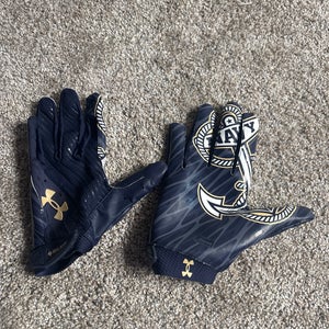 Adult Large Under Armour Blur Gloves (Used)