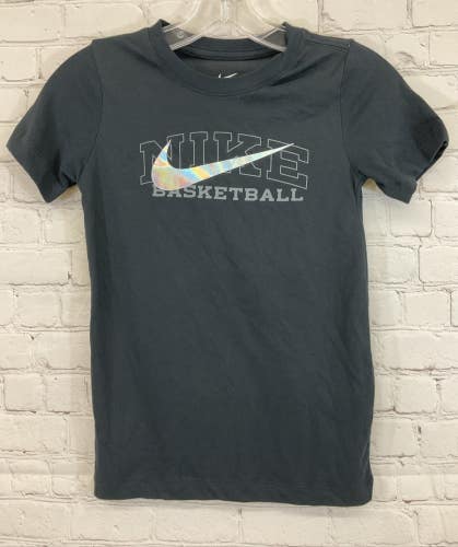 Nike DR9598-010 Kid DRI-FIT BASKETBALL Short Sleeve T-Shirt Black XS Extra Small