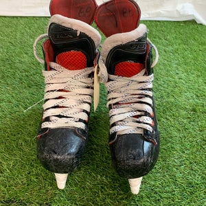 Bauer Vapor X700 Hockey Skates Regular Width Size 3 (Used)