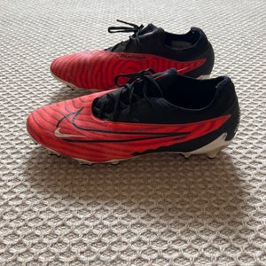 Black & Red Nike Phantom GX Size M 7.5 (W 8.5) Soccer Cleats (Used) *No Box*