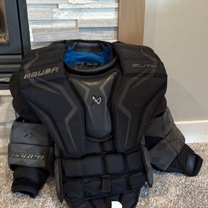 Small  Bauer Elite Goalie Chest Protector (Used)