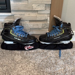 Bauer Elite Hockey Goalie Skates  Size 5 (Used)