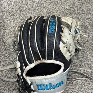 Wilson Right Hand Throw A2000 Baseball Glove 11.5" (Used)