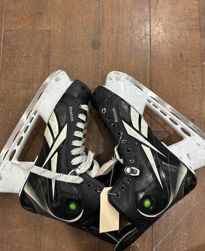 Reebok Platinum Pump Hockey Skates Regular Width 9 (Used)