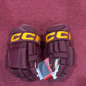Minnesota University CCM HG97 13" Pro Stock (New) Gloves Item#M97P