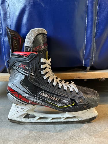 Bauer Vapor 2X Pro Hockey Skates Regular Width Pro Stock 8.5 (Used)