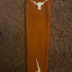 Texas Longhorns Hook’ Em Arm Sleeve Worn Once