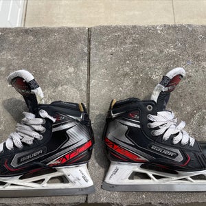 Bauer Vapor X2.9 Hockey Skates Regular Width 6 (Used)