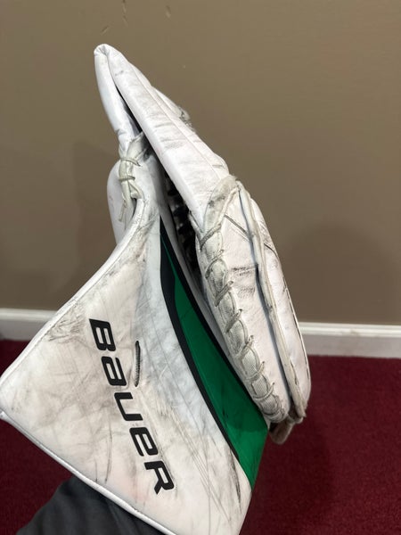 Bauer Hyperlite 2 Pro Stock Glove Item#NDPP