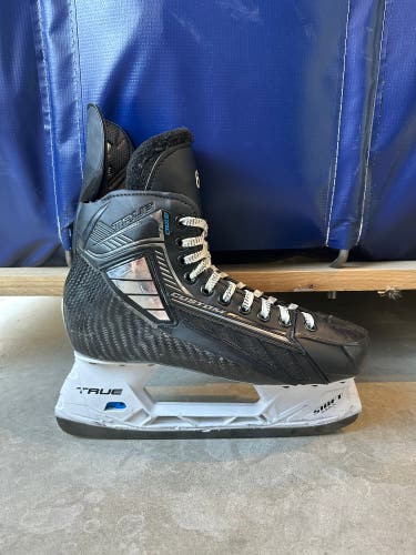 NHL Colorado Avalanche True SVH Pro Hockey Skates Pro Stock Size 10 280mm (Used)