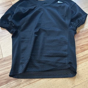 Black Small Boys Nike Jersey (Used)