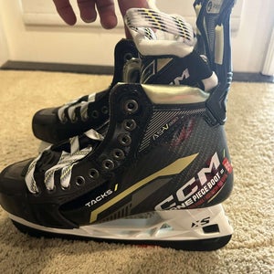 CCM AS-V Pro Hockey Skates Narrow Width 6.5 (New)
