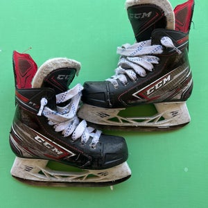 Youth CCM JetSpeed FT2 Hockey Skates | Size 13Y (Used)