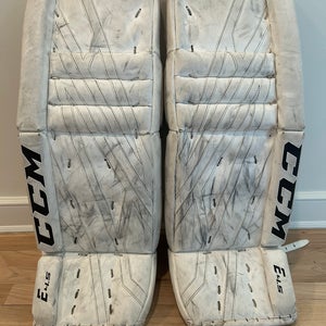Used 28" CCM Extreme Flex E4.5 Goalie Leg Pads