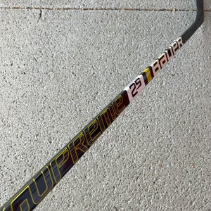 Senior Bauer Supreme 2S Hockey Stick Left Hand (Used)