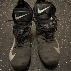 Unisex  Size M 12.0 (W 13.0) Nike High Top Vapor untouchable 3 Molded Cleats (Used)