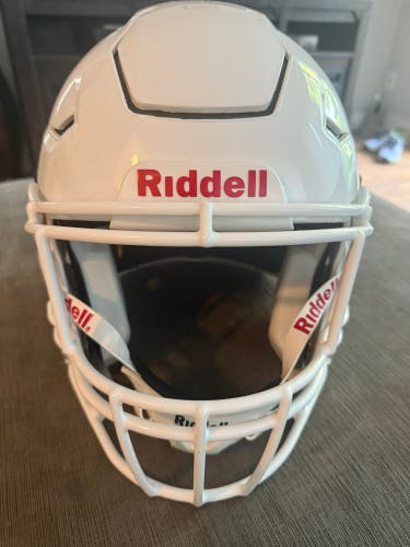 Youth Large Riddell SpeedFlex Helmet (Used)
