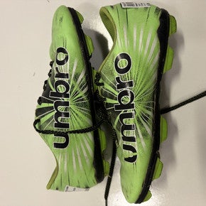 Used Umbro Soccer Cleats Green Junior 04 11860-C000290778