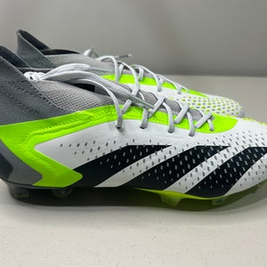 Size 8.5 Men’s Adidas Predator Accuracy.1 FG White Volt Soccer Cleats