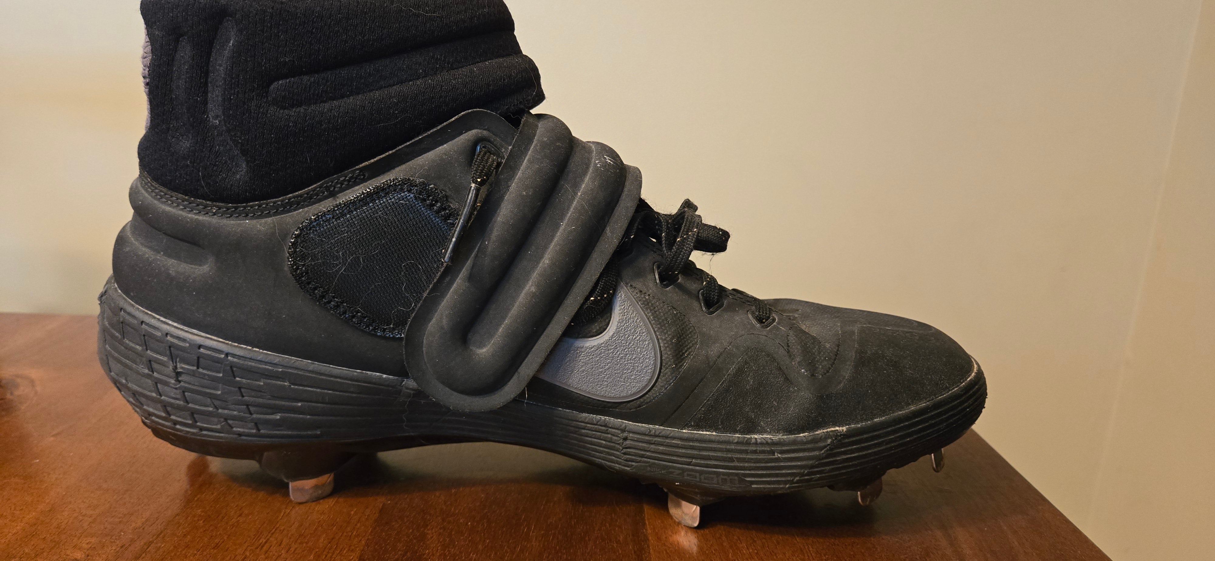 nike alpha huarache elite 2 mid review