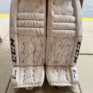 CCM Extreme Flex E4.9 Goalie Leg Pads | 30" + 1