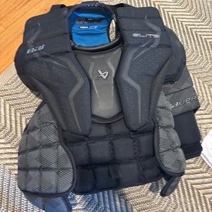 Intermediate Small Bauer Elite Goalie Chest Protector (Used)