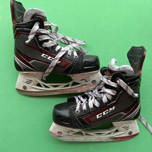 Junior CCM JetSpeed FT390 Hockey Skates | Size 3 (Used)