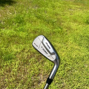 Men's 4 iron Mizuno T-Zoid Fli Hi Right Handed Regular Flex Graphite Shaft (Used)