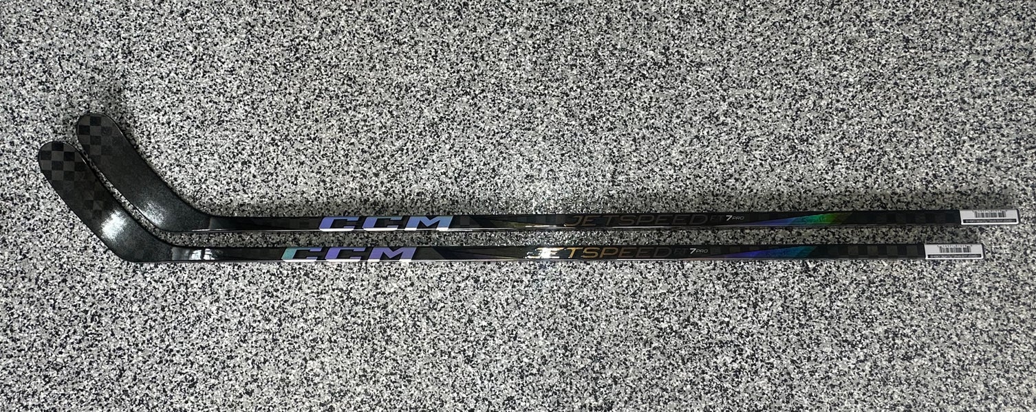 Senior CCM JetSpeed FT7 Right Handed Hockey Stick P92M Pro Stock