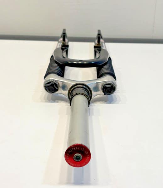 Vintage 1990s Rockshox Jett Race 26