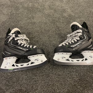 CCM RibCor 50K Hockey Skates Regular Width   Size 4.5 (New)