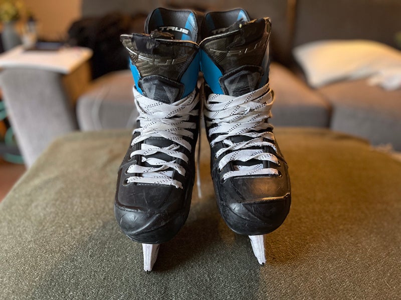 Used True TF9 Skates