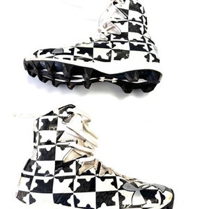 Used Under Armour LAX Cleats Boys White Junior 04 11860-S000290877
