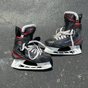 Bauer Vapor 2X Hockey Skates Size 3 (Used)